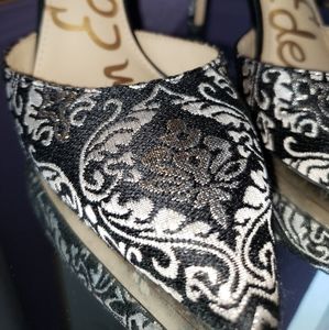 Women shoes